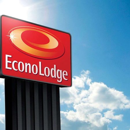 Econo Lodge Мозес-Лейк Екстер'єр фото