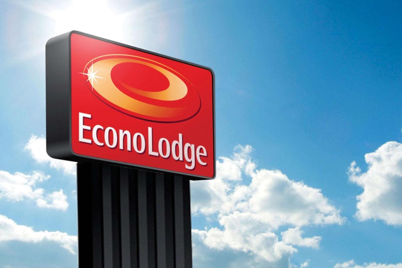 Econo Lodge Мозес-Лейк Екстер'єр фото