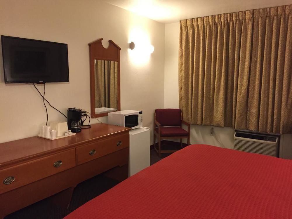 Econo Lodge Мозес-Лейк Екстер'єр фото